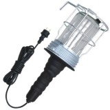 SZERELŐLÁMPA 230V/60W 5m FÉMKOSARAS IP54 Z-TOOLS 042401-0011 LÁMPÁK ÉS REFLEKTOROK